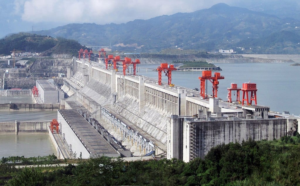 Three Gorges Dam Reported “Deformed Slightly” But Holding