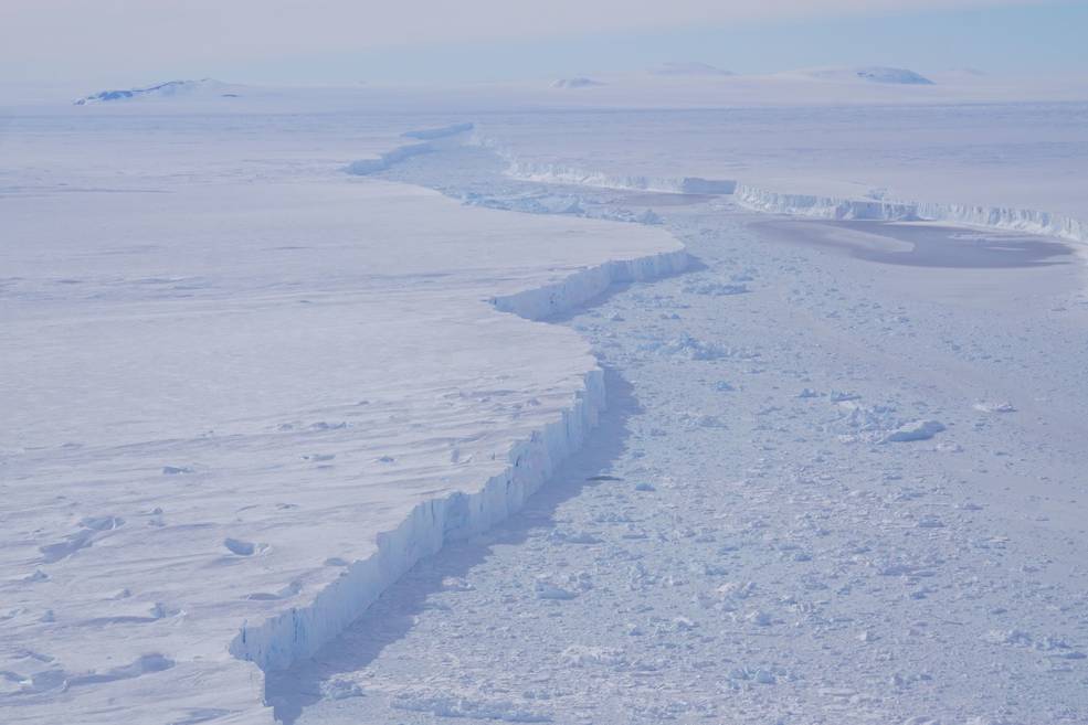 Antartic iceberg